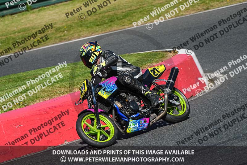 enduro digital images;event digital images;eventdigitalimages;mallory park;mallory park photographs;mallory park trackday;mallory park trackday photographs;no limits trackdays;peter wileman photography;racing digital images;trackday digital images;trackday photos